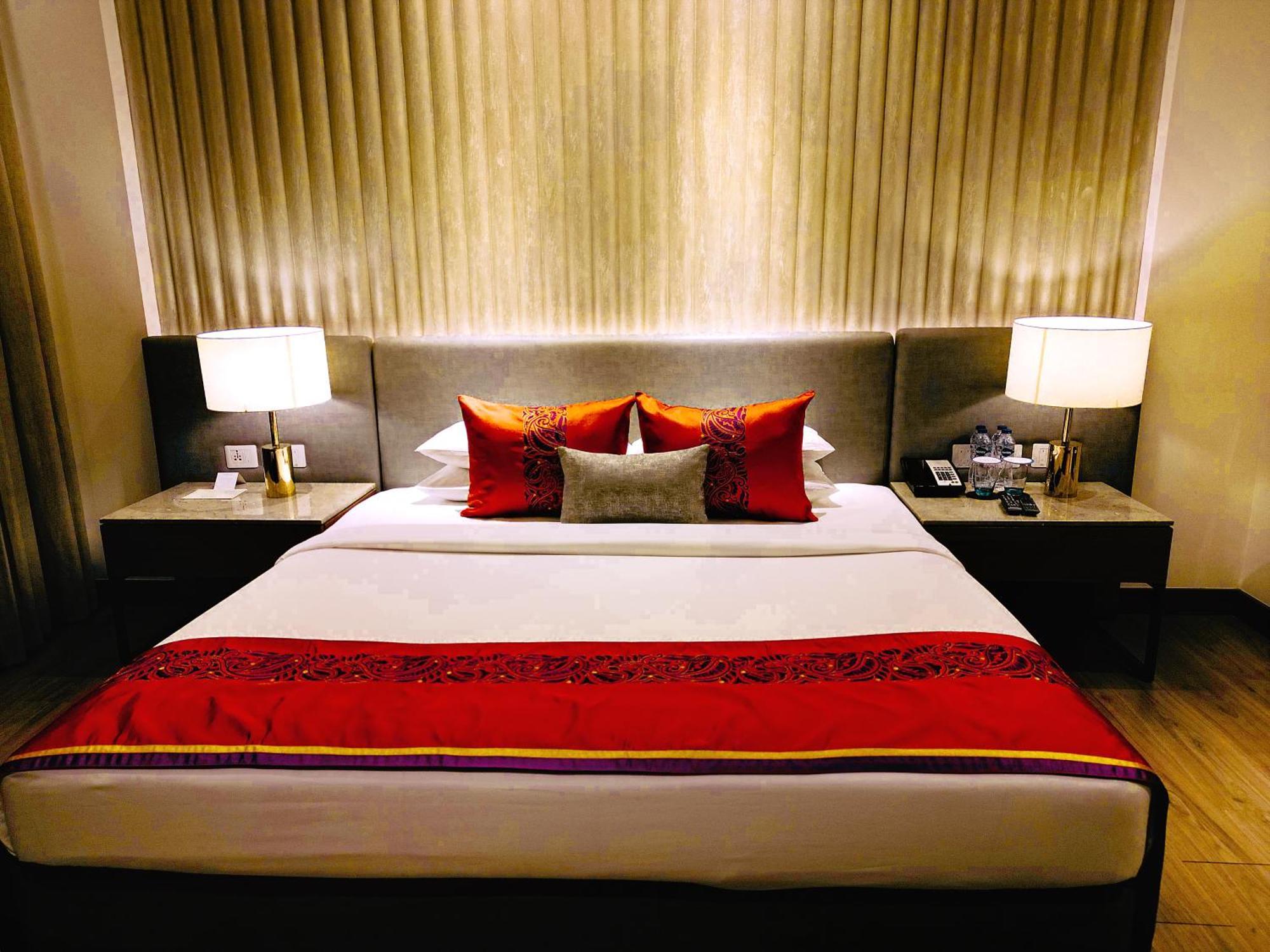 Vivanta Kolkata Em Bypass Eksteriør billede A bed runner