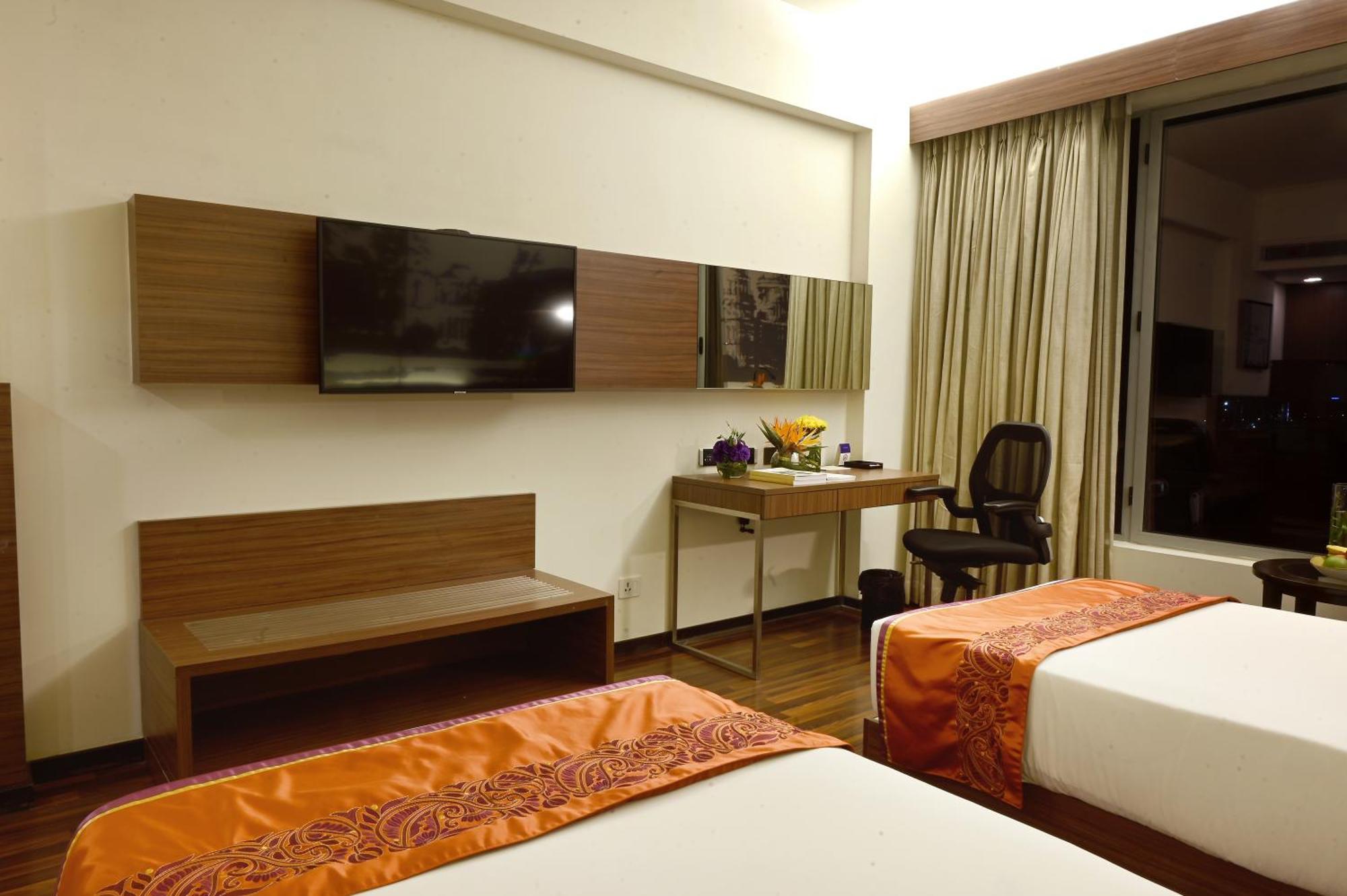 Vivanta Kolkata Em Bypass Eksteriør billede A room at the hotel