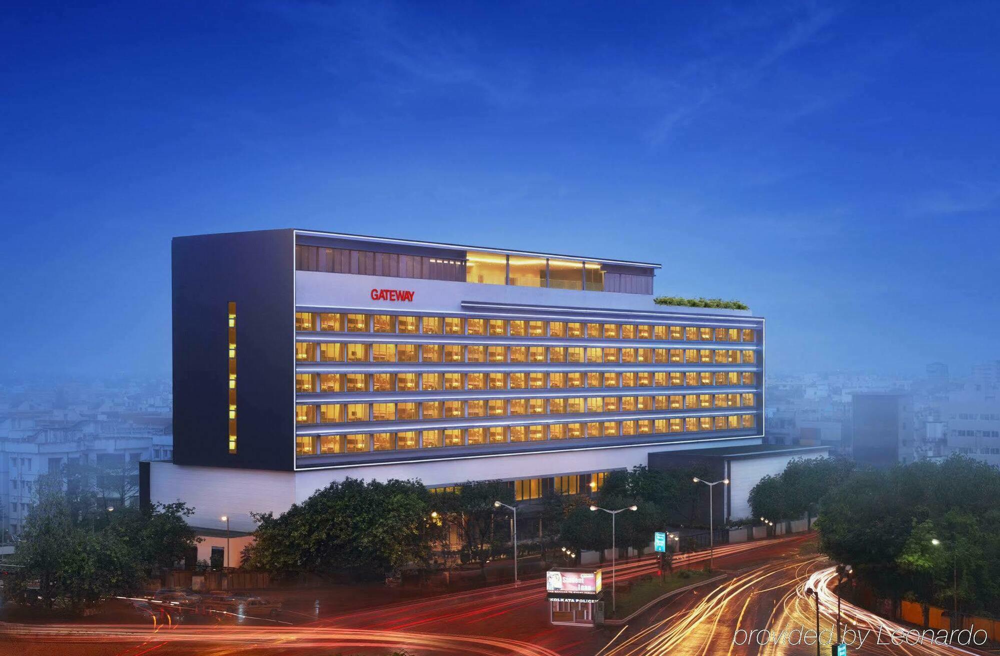 Vivanta Kolkata Em Bypass Eksteriør billede Hilton Nanjing
